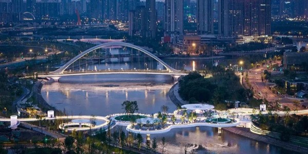 成都漂浮公園，一座橋，九種風(fēng)景