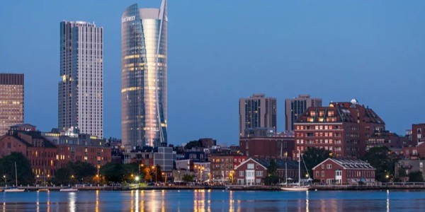 波士頓國會一號大廈，造型如“船帆”