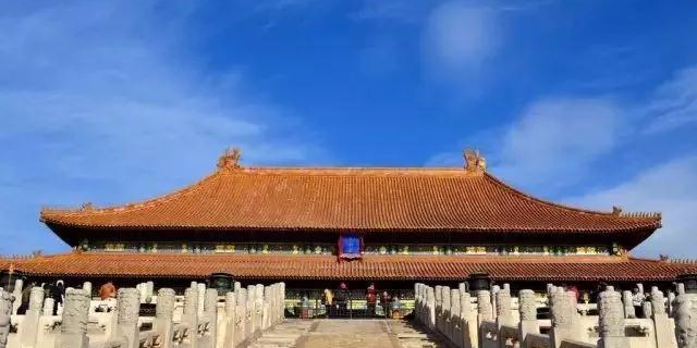 建筑物的“對稱”之美！